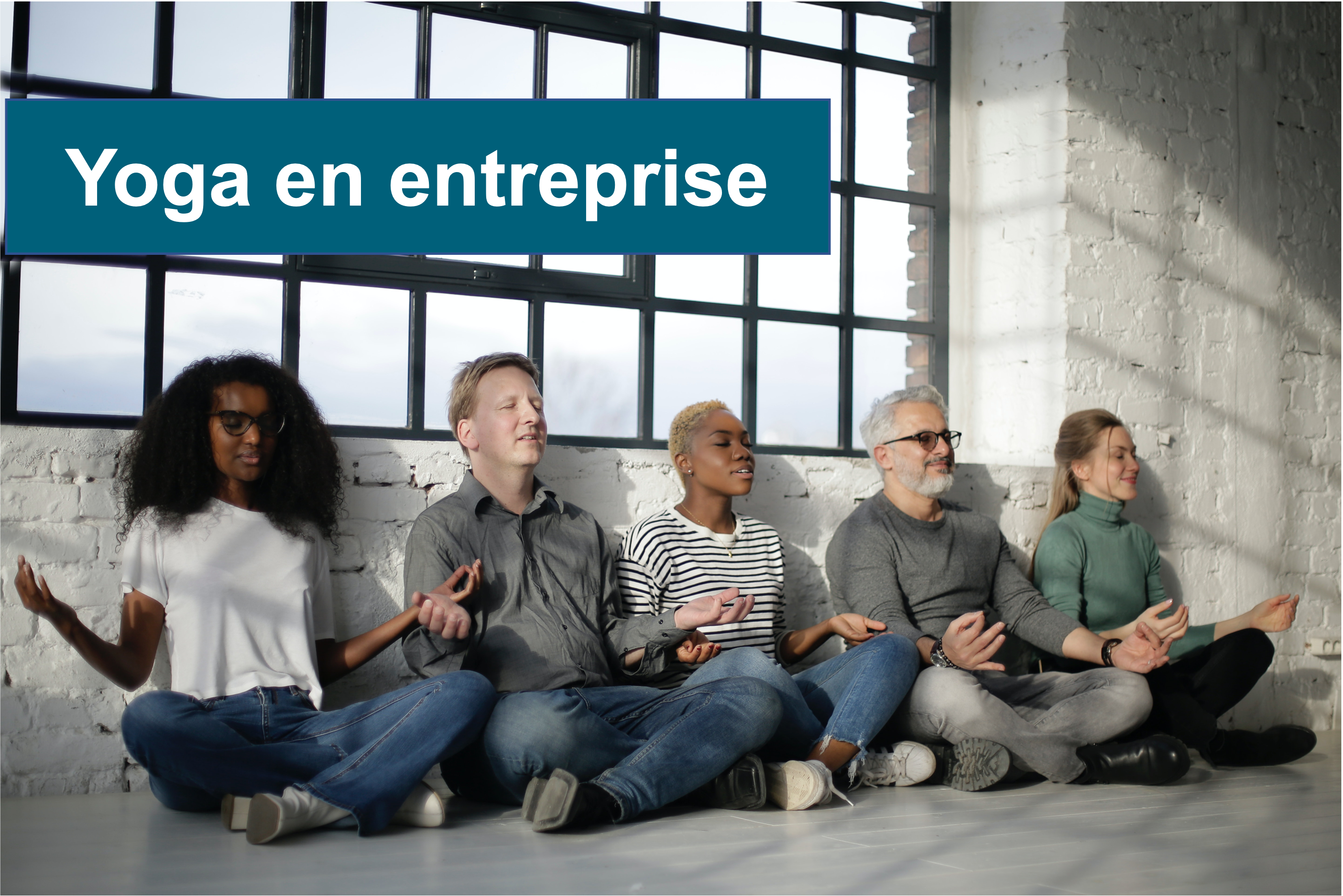 yoga en entreprise lyon - groupe qui médite en entrerpise